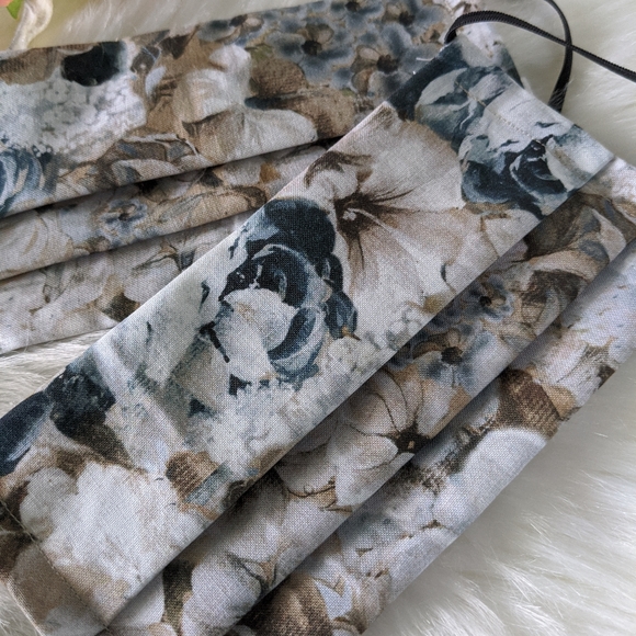 Two Face Masks - Floral - Picture 3 of 5